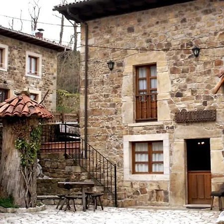 La Cueva Del Bosque בית נופש Inguanzo